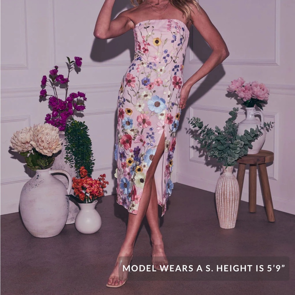 NWT Floral Strapless Midi Dress